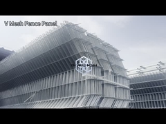 Ζυγισμένα συγκολλημένα σύρματα φράχτης 75 * 150mm Mesh τρύπα για το αεροδρόμιο