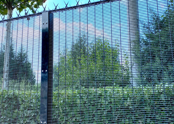 Galvanized 358 Security Fencing Anticut Welded Wire Mesh For Prison eguard