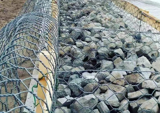 ASTM A974 HDG Gabion Wire Mesh 80 X 100 mm για την προστασία γέφυρας
