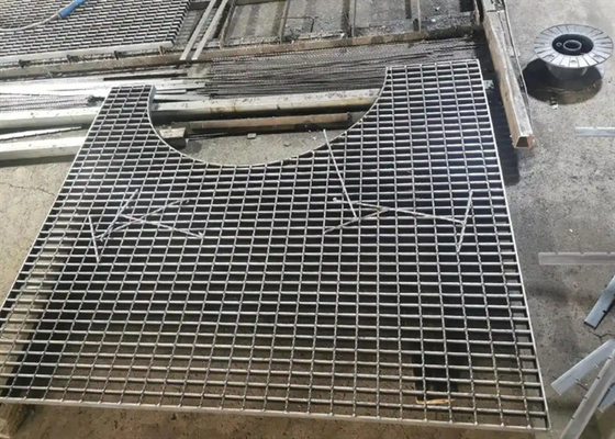 HDG συγκολλημένο χάλυβα περπάτημα Grating για Trech Cover 30 * 5mm ISO:9001