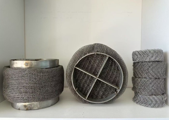 304 SS Mesh Demister Pad Διαρκής απομάκρυνση ομίχλης για χημικά συστήματα αερίων πετρελαίου