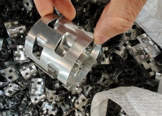 SS316 Χάλυβας Pall Ring Τυχαίος συσκευασία για πύργους καθαρισμού αερίου 50*50*0,5mm