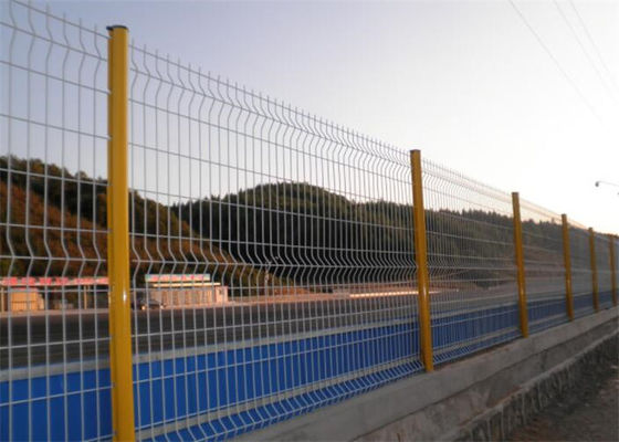 Το PVC κήπων έντυσε τον πράσινο κυρτό τρισδιάστατο φράκτη 1.8*3.0m πλέγματος καλωδίων